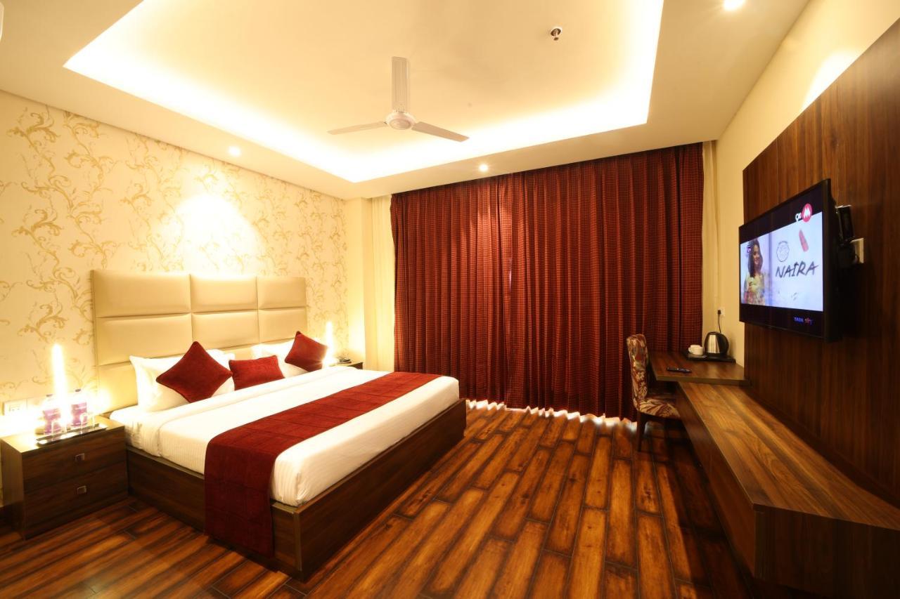Hotel The Vilana A Unit Of Jg Developers Rishīkesh المظهر الخارجي الصورة