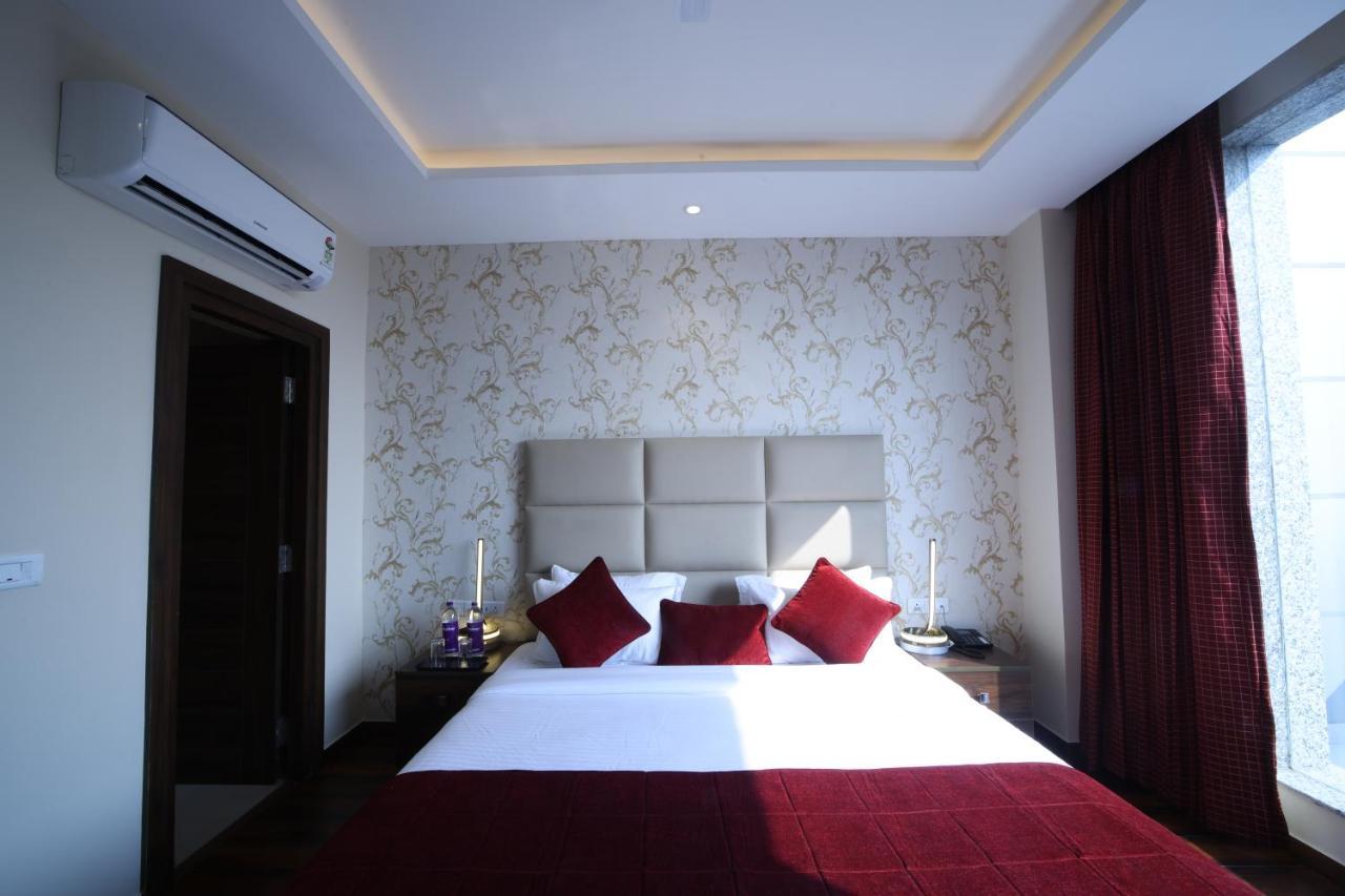 Hotel The Vilana A Unit Of Jg Developers Rishīkesh المظهر الخارجي الصورة