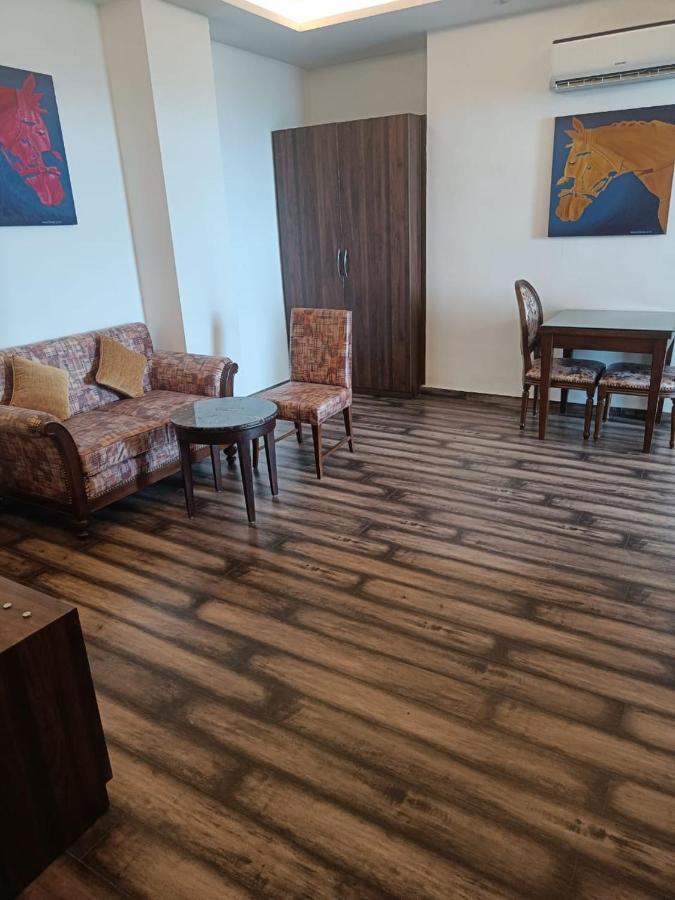 Hotel The Vilana A Unit Of Jg Developers Rishīkesh المظهر الخارجي الصورة