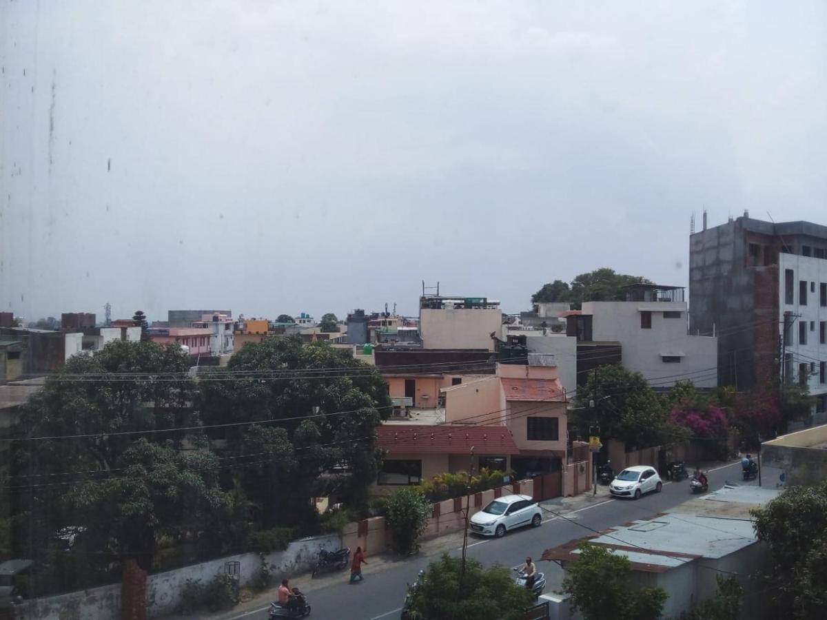 Hotel The Vilana A Unit Of Jg Developers Rishīkesh المظهر الخارجي الصورة
